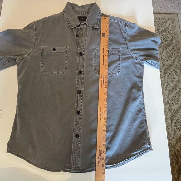 CONVERSE ONE STAR GRAY MEDIUM BUTTON UP SHIRT - Picture 5 of 9